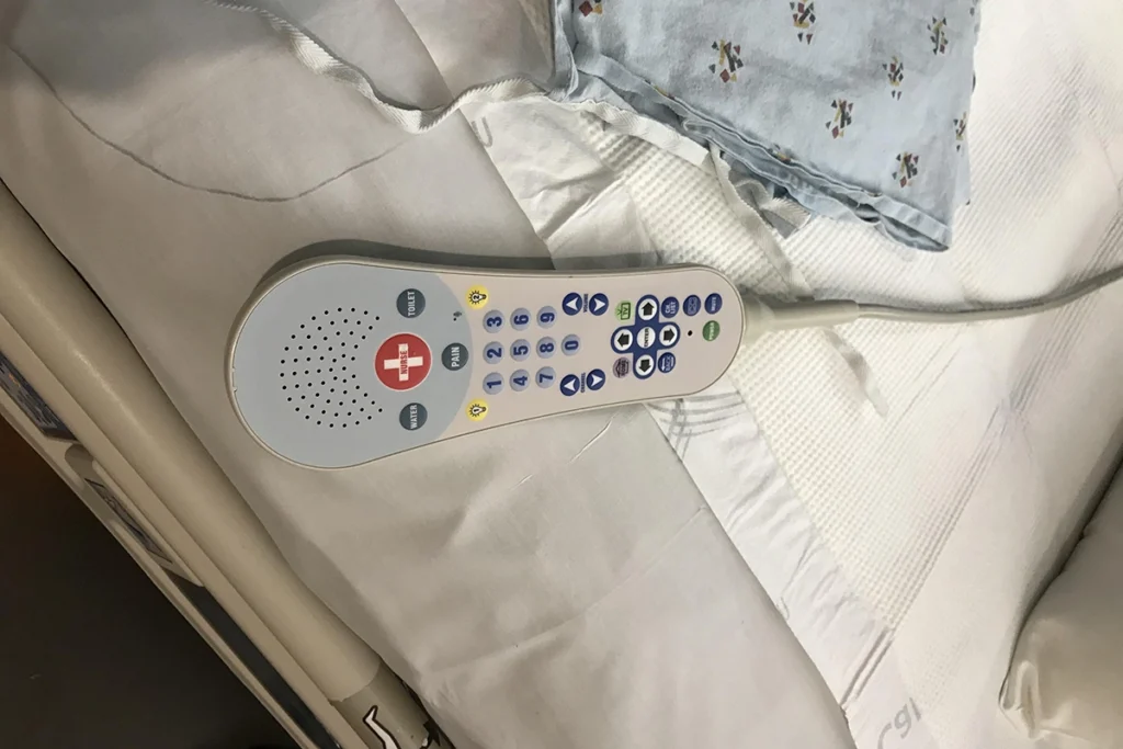 icu-equipment_Call-button