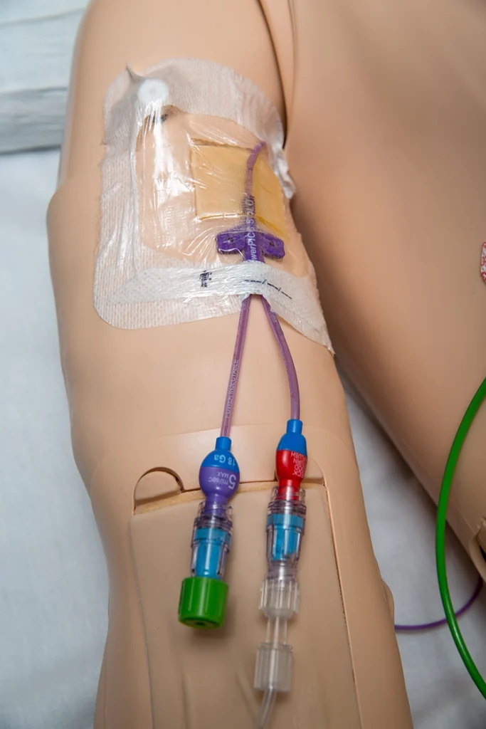 icu-lines-and-tubes_PICCLine